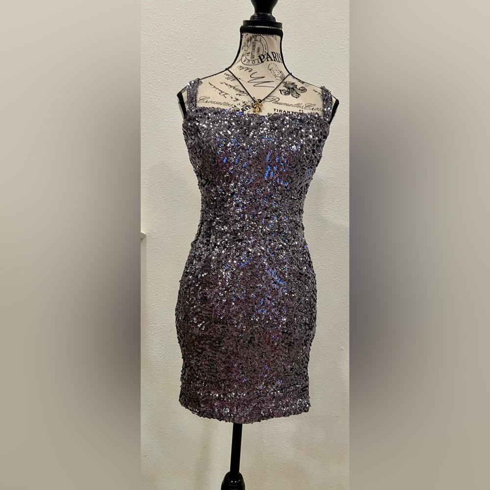 Elegant Sequin Dress in Silver